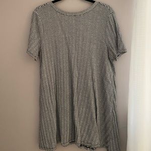 Loft Super Stretchy Black and White Short Dress